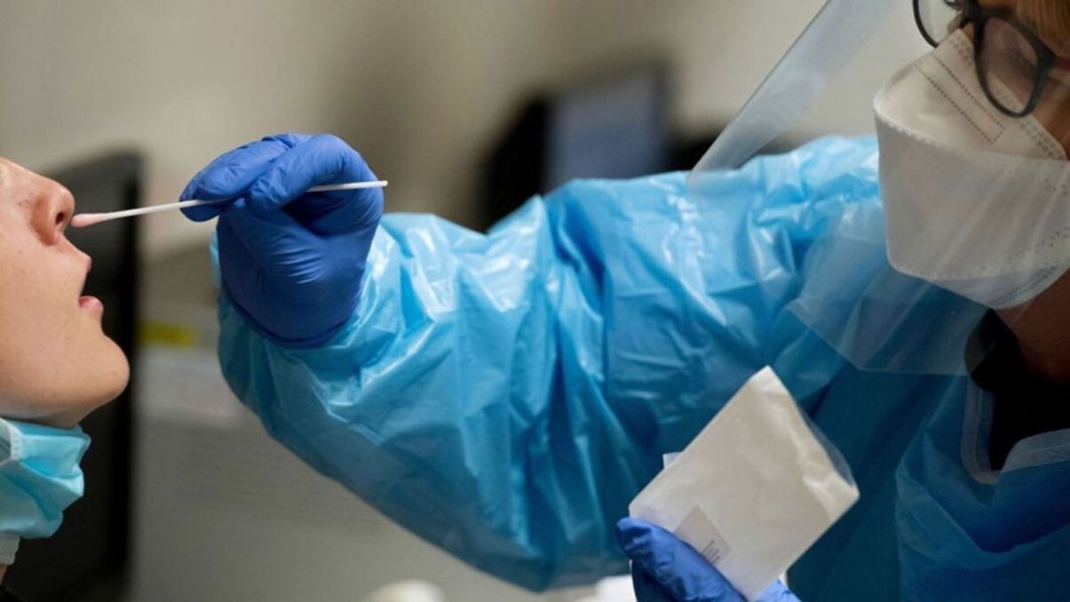 Ante el nuevo rebrote de Covid-19, desde la el Ministerio de Salud piden retomar las medidas preventivas.