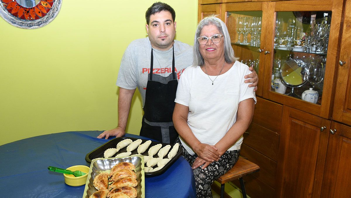 Después del duelo por la muerte de su esposo, Norma se reinventa con las cásicas empanadas.&nbsp;
