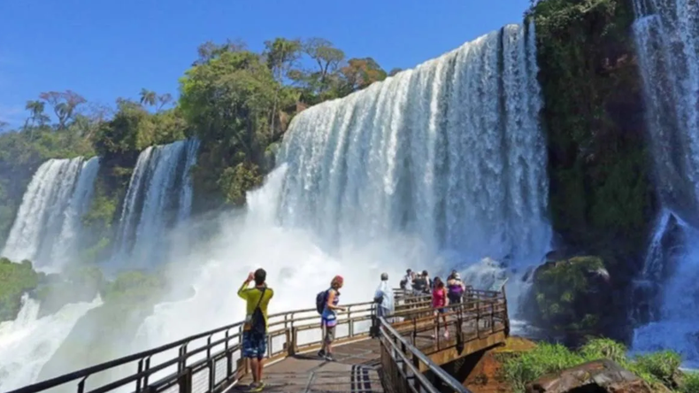 Cataratas del Iguazú: sacan más de 270 mil pesos en monedas