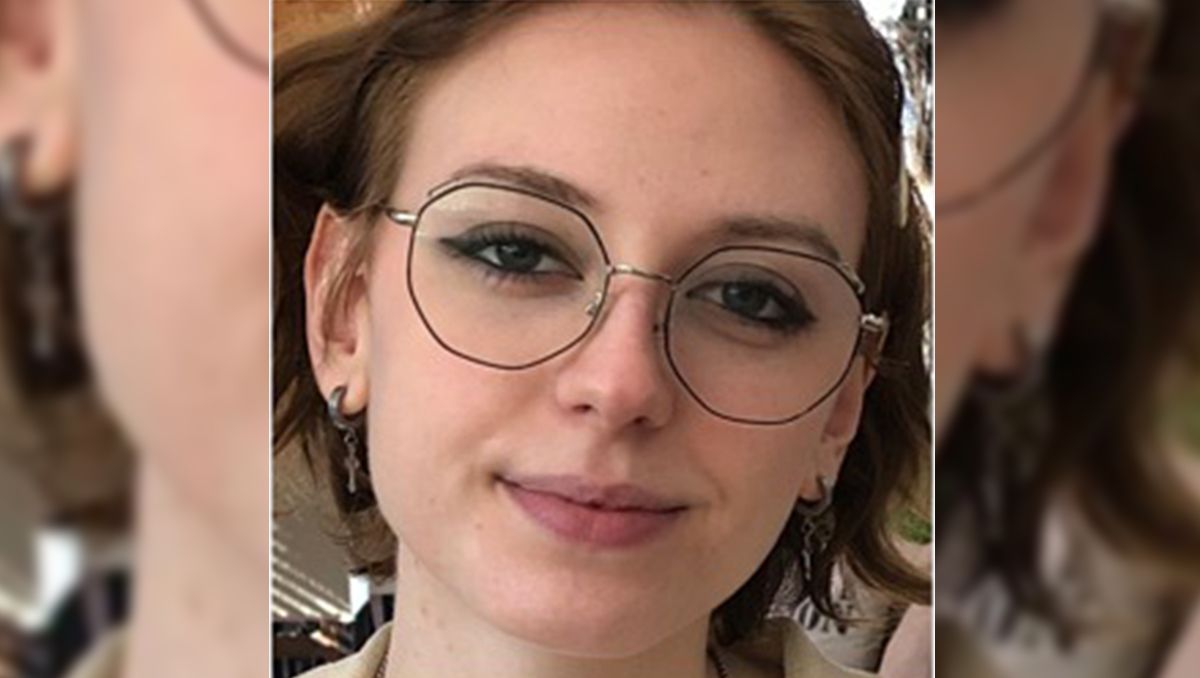 Desesperada búsqueda de una joven