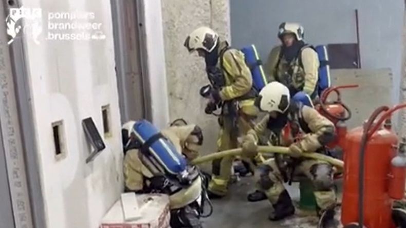 Seis trabajadores murieron en el hueco de un ascensor en medio de un incendio en Bélgica. | LMCipolletti.com Seis trabajadores murieron en el hueco de un ascensor en medio de un incendio en Bélgica.