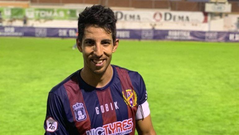 El gran capitán. Pasó por varios clubes importantes de España.