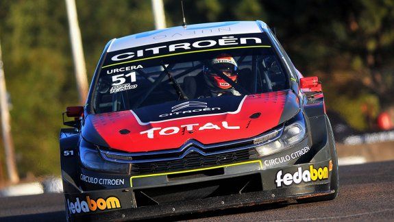 Manu larga la final del Súper TC 2000 en la segunda fila