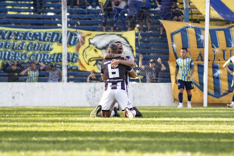 Cipo empató en San Luis y mantuvo la categoría