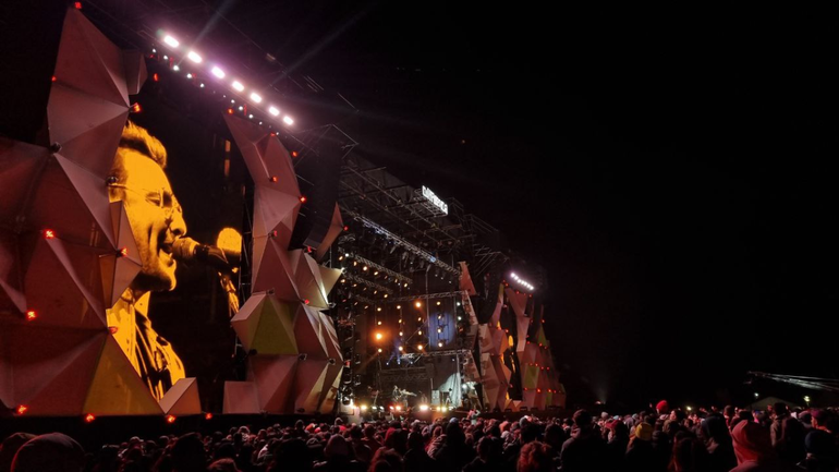 En 25 fotos, la música calentó la noche de la Fiesta de la Confluencia