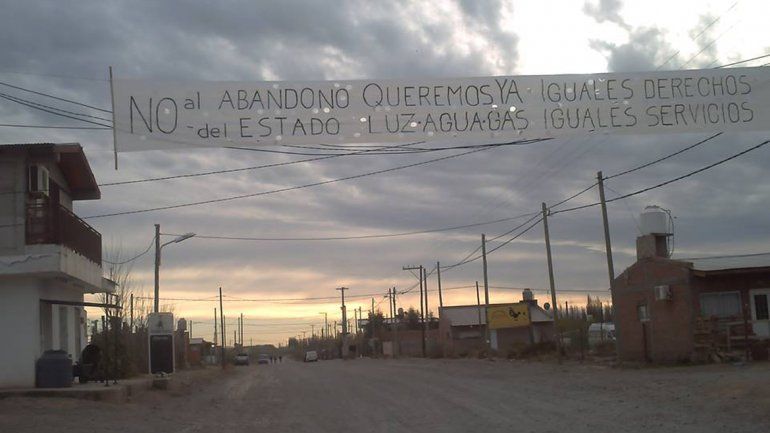 En la comunidad perlense han roto lanzas con el Ejecutivo cipoleño.