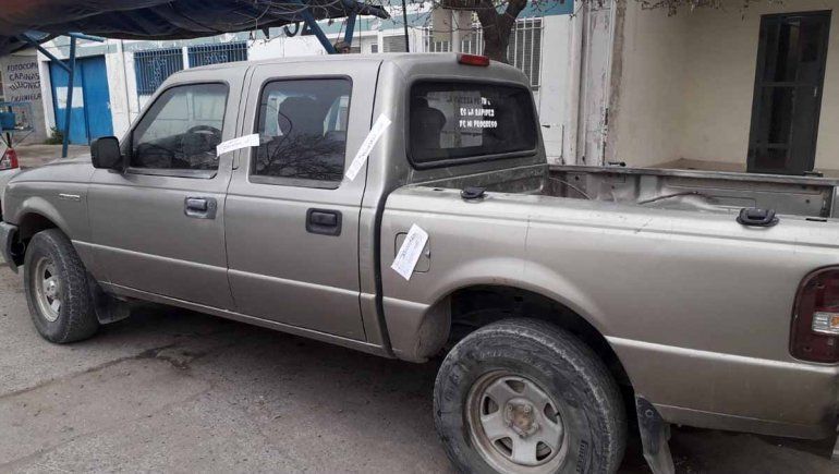 Encuentran en Cipolletti una Ranger robada en un súper neuquino