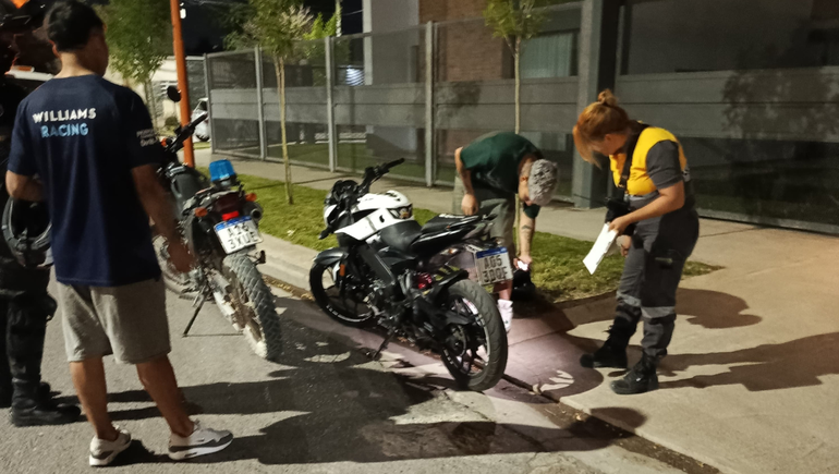 Cuatro vehículos fueron secuestrados por circular con escapes libres o adulterados en Cipolletti.