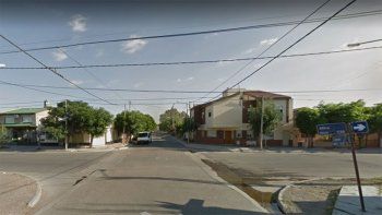 borrachos metieron a su amigo en el baul y terminaron detenidos