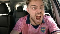 Así como en la película protagonizada por Peter Lanzani, un ladrón de Cipolletti quedó encerrado dentro de un auto y fue preso. 