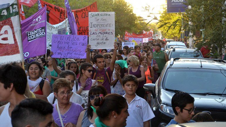 Las cipoleñas coparon las calles y alzaron la voz en el #8M