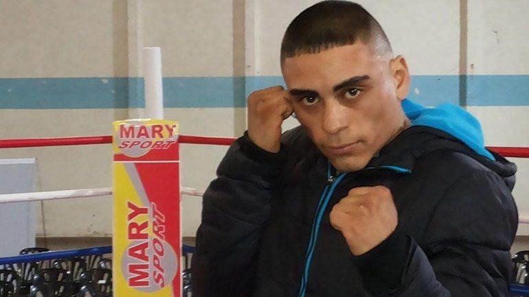 Narváez se impuso por puntos a Moya en una de las peleas de la noche.