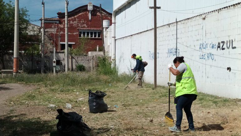 La Muni trabaja para poner a punto la zona de Mariano Moreno