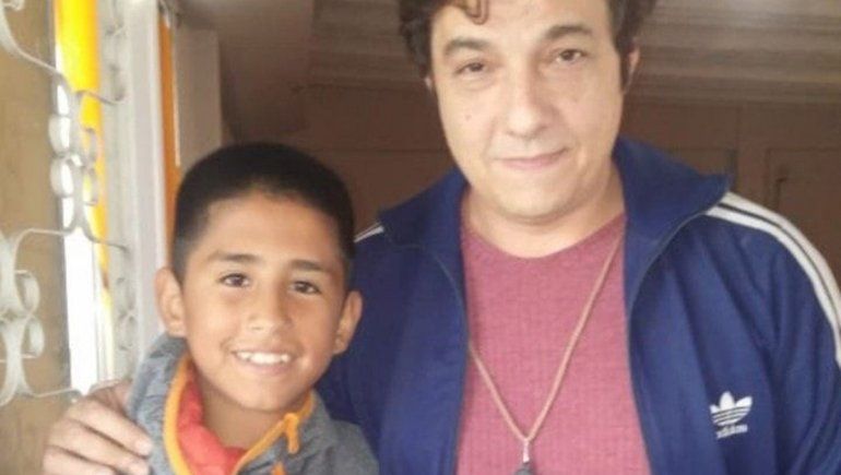 Un pequeño rionegrino hizo las gambetas de Maradona en la nueva serie