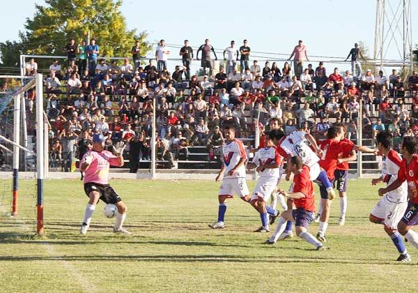 Unión afuera, en partido inolvidable