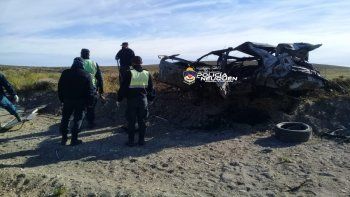 cuatro muertos en un terrible vuelco sobre la ruta 40