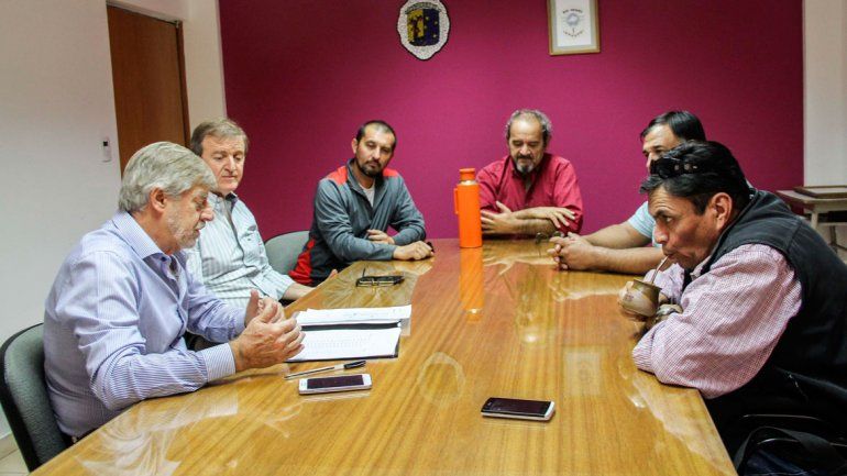 Tortoriello y los gremios ya acordaron un aumento anual del 15%.