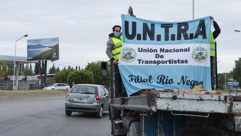 Transportistas mantendrán las protestas en las rutas