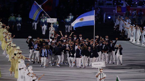 Juegos Olímpicos: así fue el eufórico ingreso de la delegación argentina en Tokio
