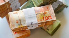 La Justicia avanza en el juicio por la presunta estafa con un Gran bono contribución. | LMCipolletti.com La Justicia avanza en el juicio por la presunta estafa con un Gran bono contribución.