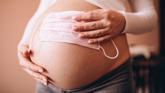 COVID: advierten que embarazadas corren mayor riesgo de vida