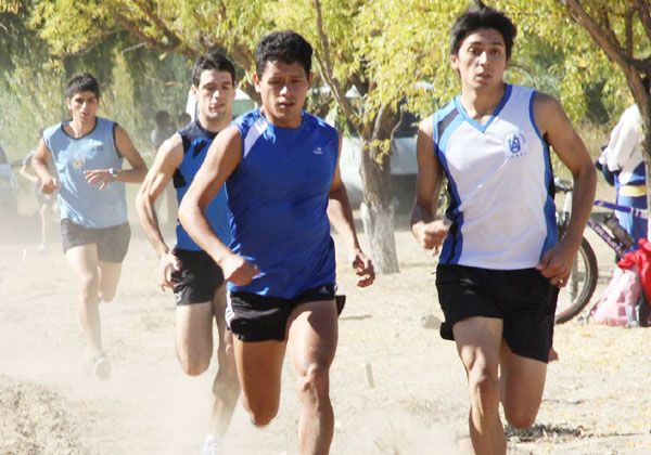 Prueba atlética callejera en Allen