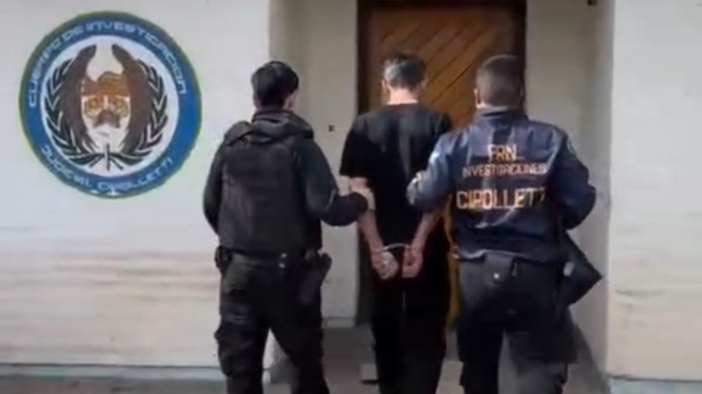 Le formularon los cargos al segundo acusado de dispararle a un hombre en un intento de robo en el barrio San Lorenzo de Cipolletti.