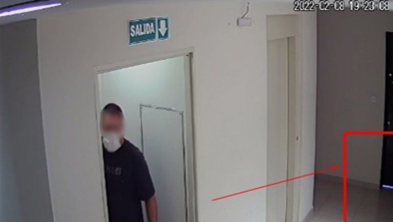 Allanaron dos casas por un robo en Cipolletti: hay un detenido