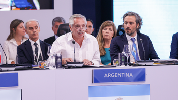 fernandez critico al fmi durante la cumbre iberoamericana
