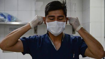 coronavirus: dos semanas clave para detener la curva neuquina