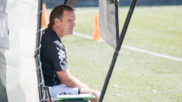 Homann no podrá contar con el Perro Vera para viajar a Chubut.