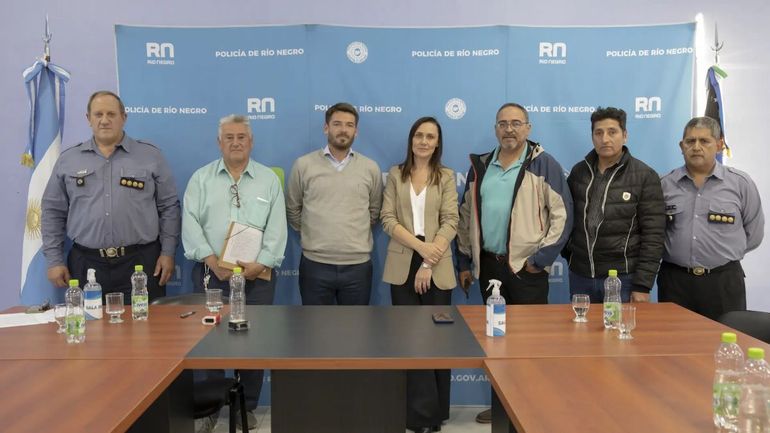 El gobierno alcanzó un acuerdo con policías y se levanta la protesta