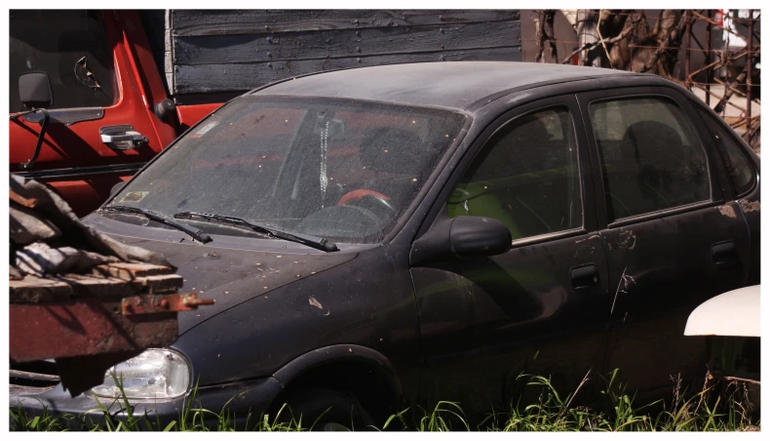 El Chevrolet corsa, el auto que manejaba Carlos cuando desapareció. Foto: gentileza Gustavo Figueroa.