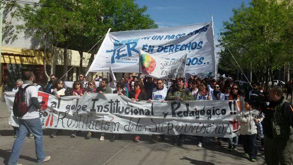 El Gobierno se reunirá con los docentes si levantan las protestas