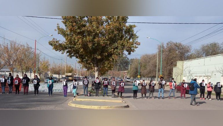 Autoconvocados de salud se manifestaron en las calles cipoleñas