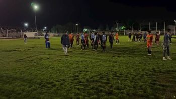 Un clásico siempre apasionante y muchas veces violento que en su nueva edición terminó mal. Un clásico siempre apasionante y muchas veces violento que en su nueva edición terminó mal.