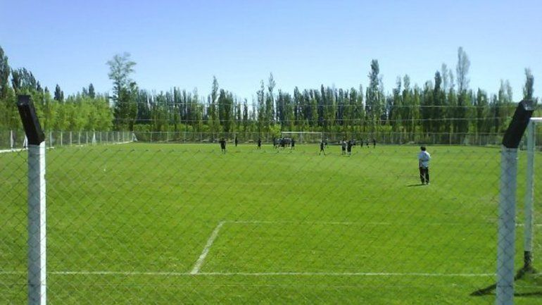 El trágico accidente sucedió en las canchas de Pillmatún. 