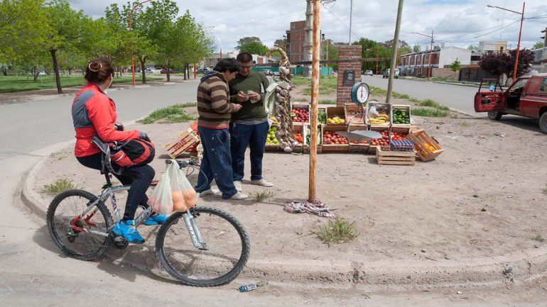 Crecen las verdulerías callejeras