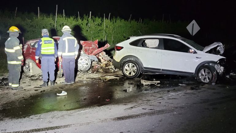 Murieron tres rionegrinos en un choque frontal en Ruta 7