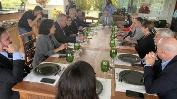 aseguran que hay frontera abierta para la fruta del alto valle