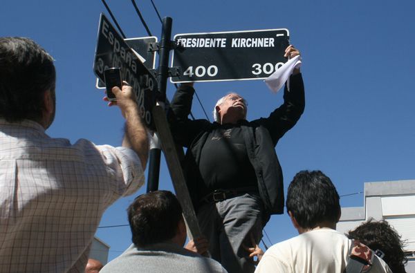Quieren rebautizar como Néstor Kirchner a la calle Roca