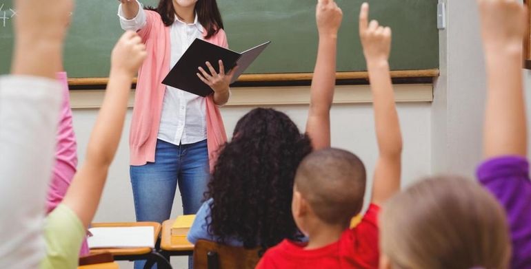EE.UU: un niño de 5 años golpeó a su maestra hasta desmayarla