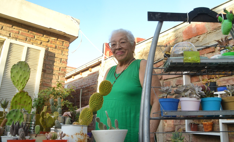 Con su emprendimiento de catus. Foto Antonio Spagnuolo. Con su emprendimiento de catus. Foto Antonio Spagnuolo.