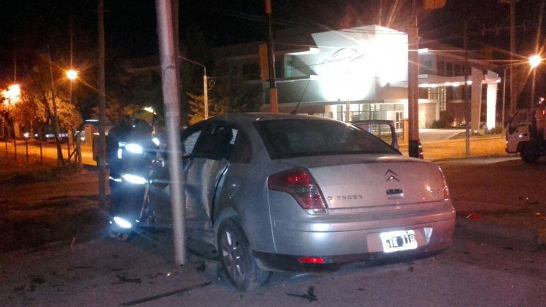 Policía borracho protagonizó violento accidente: hay un muerto