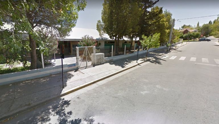 Alerta por un ataque sexual en la puerta de una escuela en Neuquén