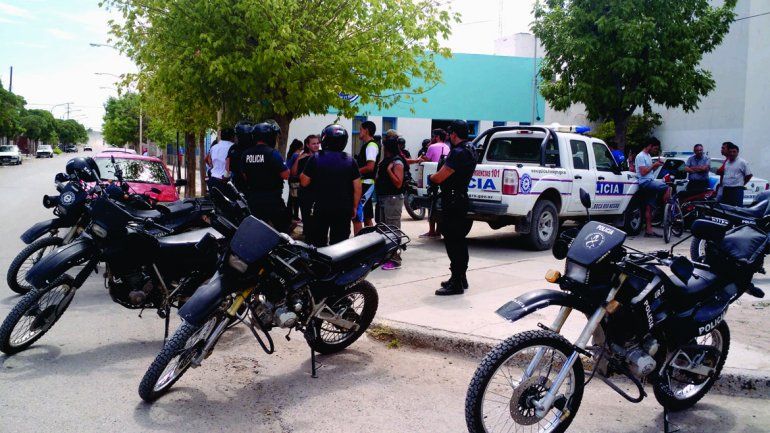 Manifestantes de ATE se trasladaron a la Unidad 31 para exigir la liberación del dirigente