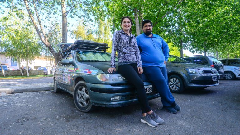 Camino a Alaska: hace cuatro años que viven en un auto