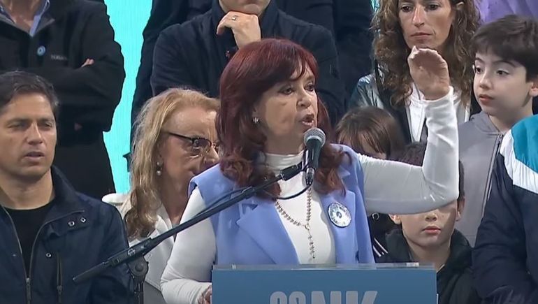 CFK a Morales: Hágase cargo y pare con la locura represiva
