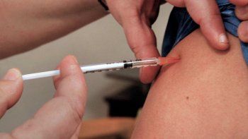 cipolenos coparon el hospital para vacunarse contra la fiebre amarilla