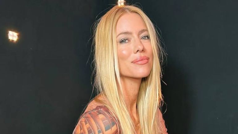 Cómo duerme Nicole Neumann a su hijo Cruz en el autódromo mientras Manu Urcera corre en TC